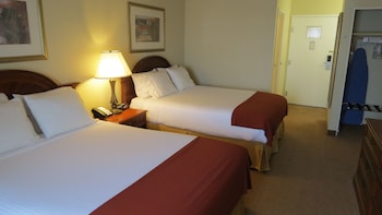 Room, 2 Queen Beds, Non Smoking