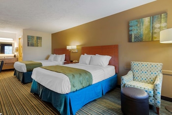 Standard Room, 2 Queen Beds, Non Smoking