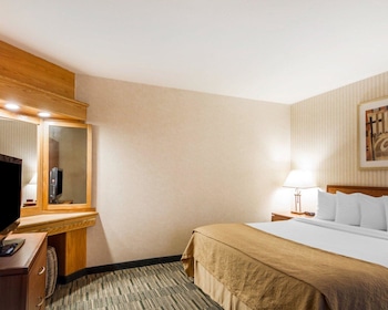 Room, 1 Queen Bed, Accessible, Non Smoking (Upgrade)