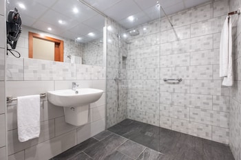 Double Room (3 adultos)