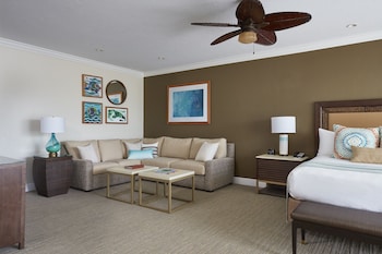 Suite, 1 King Bed with Sofa bed (Lodge)