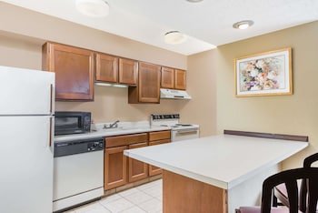 Executive Studio Suite, 2 Queen Beds, Non Smoking