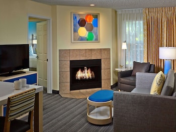 Suite, 1 Bedroom, Fireplace