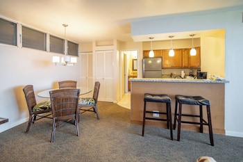 Condo, 1 Bedroom, Oceanfront (Unit 1109 ,1Bath)