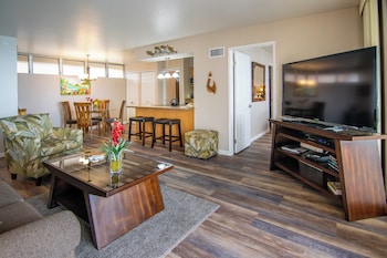 Condo, 1 Bedroom, Oceanfront (Unit 708 ,1Bath)