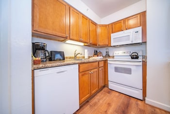 Condo, 1 Bedroom, Ocean View (Unit 108 ,1Bath)