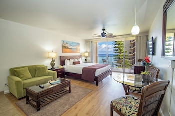 Studio, Ocean View (Unit 504)