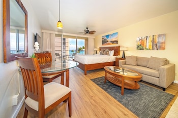 Studio, Ocean View (Unit 517)