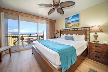 Studio, Ocean View (Unit 903)
