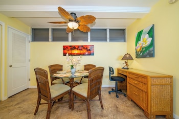 Condo, 1 Bedroom, Oceanfront (Unit #912, 1 Bath)