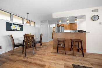 Condo, 1 Bedroom, Oceanfront (Unit 908, 1Bath)