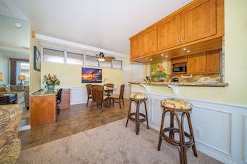 Condo, 1 Bedroom, Ocean View (Unit 706 ,1Bath)
