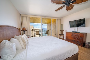 Studio, Ocean View (Unit 1218)