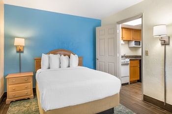Standard Apartment, 1 Bedroom, Kitchenette (Sunset View)