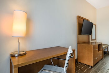 Executive Room, 2 Queen Beds, Kitchenette, Oceanfront