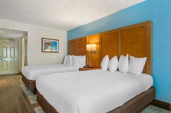 Standard Room, 2 Queen Beds, Non Smoking, Ocean View