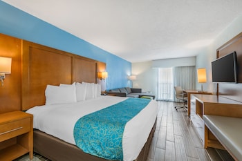 Executive Room, 1 King Bed with Sofa bed, Balcony, Oceanfront
