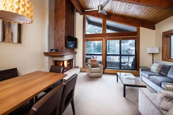 Deluxe Room, 3 Bedrooms (3 Bath)