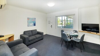 Superior Apartment, Multiple Beds, Non Smoking, Kitchenette