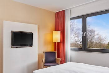 Comfort Room, 1 Queen Bed