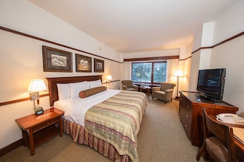Deluxe Room, 1 King Bed, Non Smoking