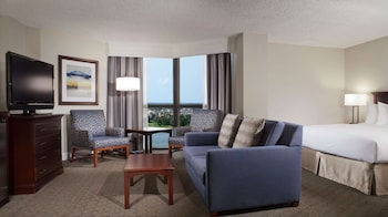 Junior Suite, 1 King Bed (Marina View)