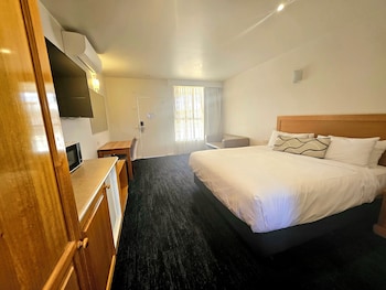 King Spa Room