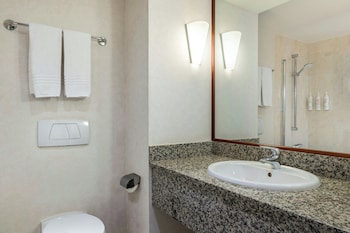 Deluxe Room, 1 King Bed with Sofa bed