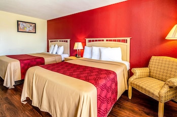 Room, 2 Queen Beds, Non Smoking