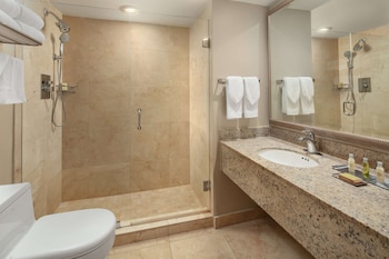 Room, 2 Double Beds, Garden View