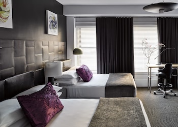 Premier Room, 2 Queen Beds