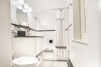 Classic Room, 2 Double Beds, Balcony