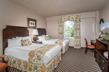 Room, 2 Double Beds, Mobility Accessible