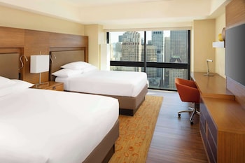 Room, 2 Double Beds, City View