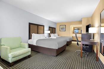 Standard Room, 2 Queen Beds, Non Smoking
