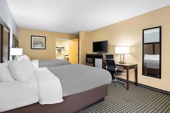 Room, 2 Queen Beds, Accessible, Non Smoking