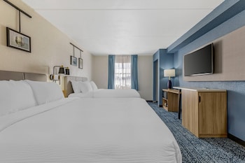 Suite, 2 Queen Beds, Non Smoking (Efficiency)