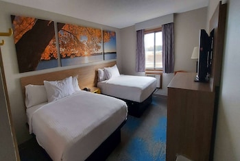 Room, 2 Queen Beds, Non Smoking
