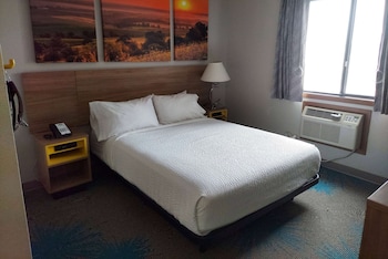 Room, 1 Queen Bed, Accessible, Non Smoking