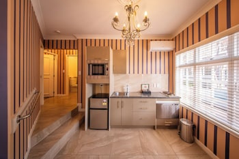 Premium Two Bedroom Suite (In Adjacent Building)