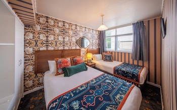 One Bedroom Suite (In Adjacent Building)