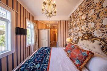 Premium Two Bedroom Suite (In Adjacent Building)