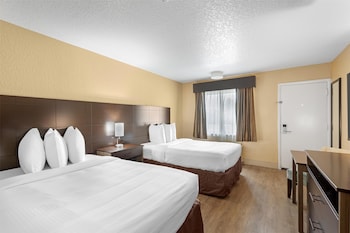 Standard Room, 2 Double Beds, Accessible, Non Smoking