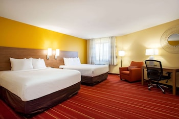 2 Queen Beds, Studio Suite, Non-Smoking