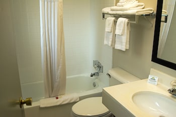 Standard Room, 1 Queen Bed
