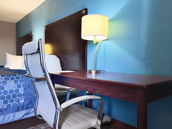 Standard Double Room, 2 Queen Beds