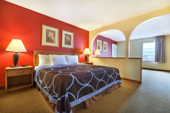 Studio Suite, 1 King Bed, Non Smoking