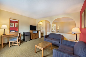 Studio Suite, 1 King Bed, Non Smoking