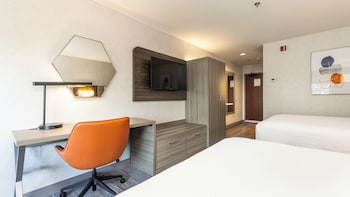 Standard Room, 2 Queen Beds