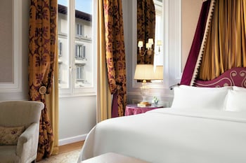 Premium Room, 1 King Bed